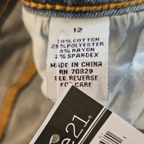 Rue21 Blue Flare & Wide Leg Jeans - Picture 8 of 8